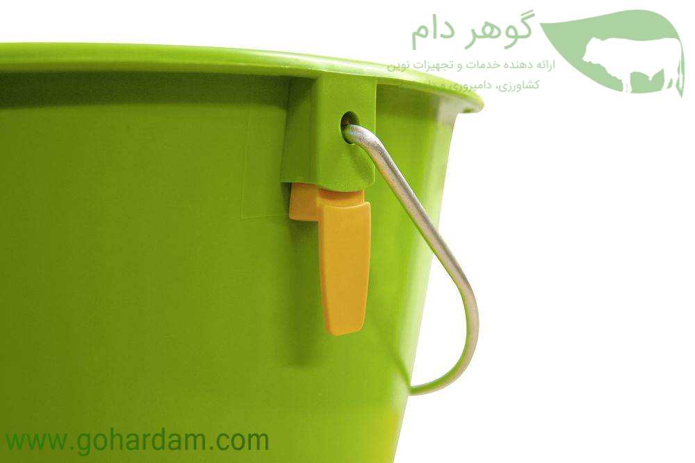 گیره پستانک سطل شیر گوساله کربل با مکانیزم بهداشتی (KERBL Calf Bucket with Hygienic Valve)